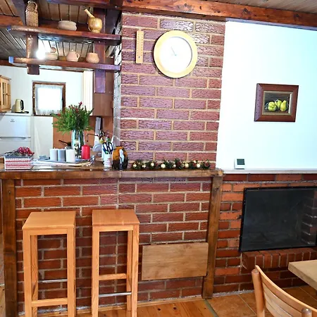 בקתה Vikendica Masan יהורינה